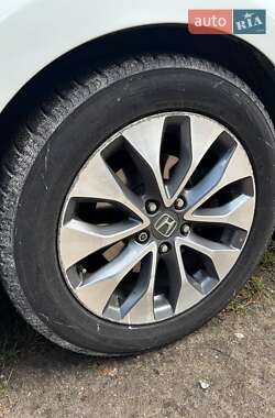 Купе Honda Accord 2013 в 