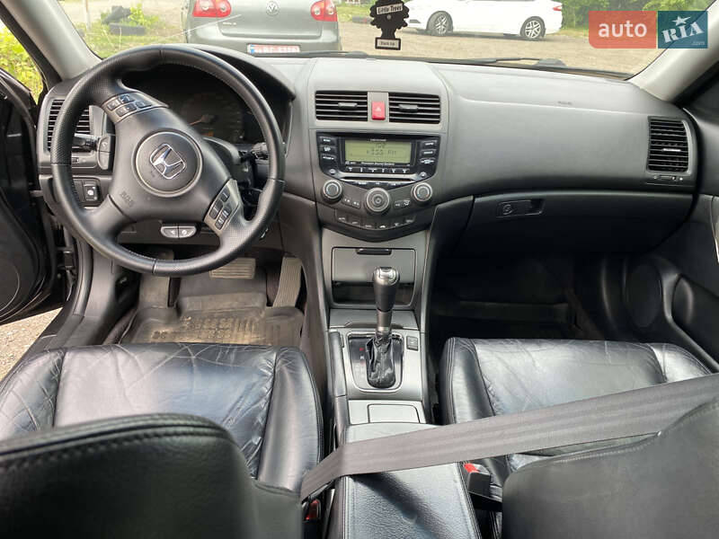 Седан Honda Accord 2006 в Полтаві