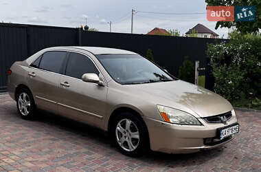 Седан Honda Accord 2005 в 