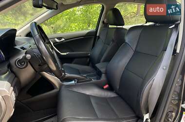 Седан Honda Accord 2011 в 