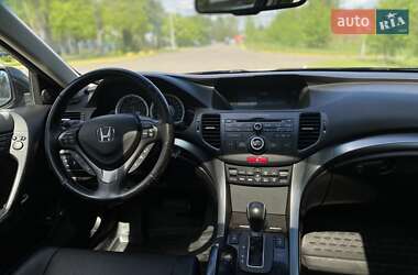 Седан Honda Accord 2011 в 