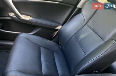Седан Honda Accord 2011 в 