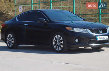Купе Honda Accord 2015 в 