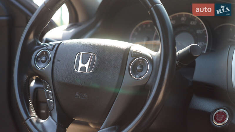 Купе Honda Accord 2015 в Одессе