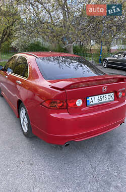 Седан Honda Accord 2004 в 