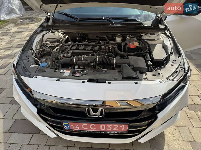 Седан Honda Accord 2021 в 