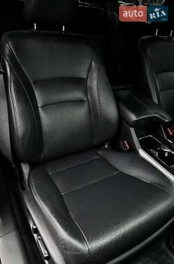 Седан Honda Accord 2013 в 