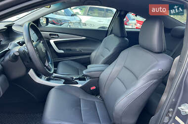 Купе Honda Accord 2013 в 