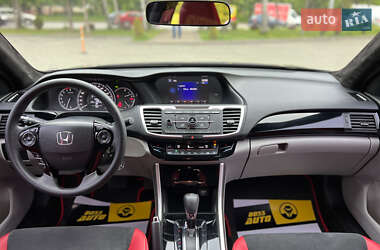 Седан Honda Accord 2016 в 