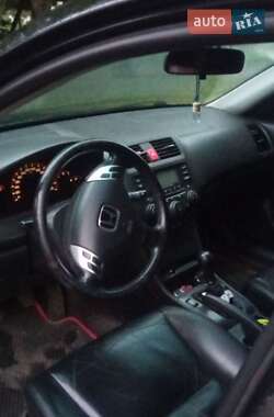 Седан Honda Accord 2003 в Баре