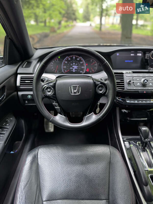Седан Honda Accord 2017 в Виннице