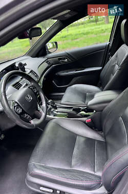 Седан Honda Accord 2017 в 