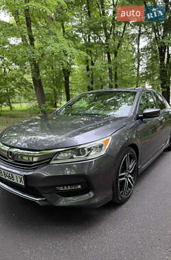 Седан Honda Accord 2017 в 