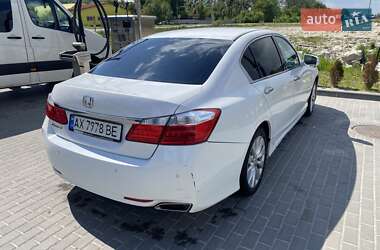 Седан Honda Accord 2014 в 