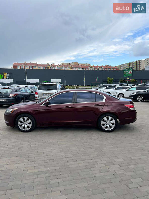 Седан Honda Accord 2008 в 