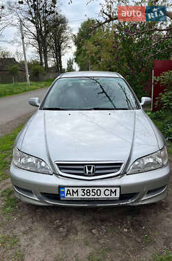 Седан Honda Accord 2002 в Вышгороде