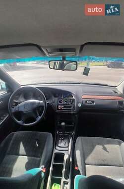 Универсал Honda Accord 2001 в 