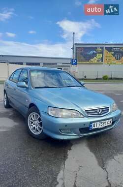 Универсал Honda Accord 2001 в 