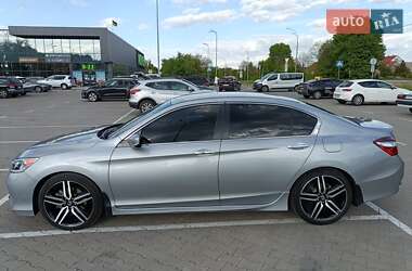 Седан Honda Accord 2017 в 