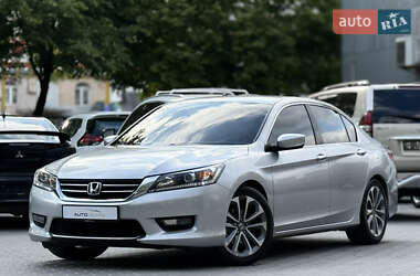 Седан Honda Accord 2013 в Одессе