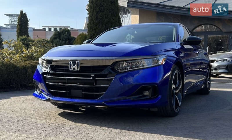 Седан Honda Accord 2022 в 