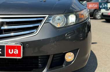 Седан Honda Accord 2009 в 