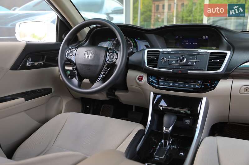 Седан Honda Accord 2016 в Харкові