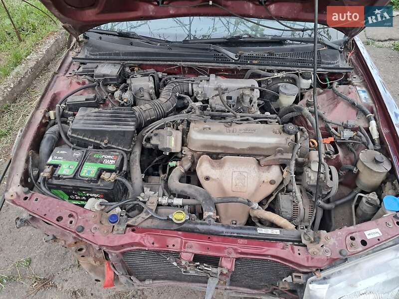 Седан Honda Accord 1998 в Умані