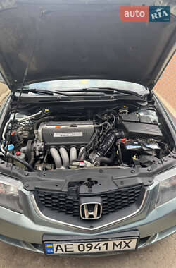 Седан Honda Accord 2004 в Болграді