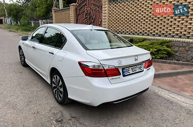 Седан Honda Accord 2014 в 