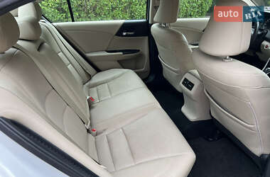 Седан Honda Accord 2014 в 