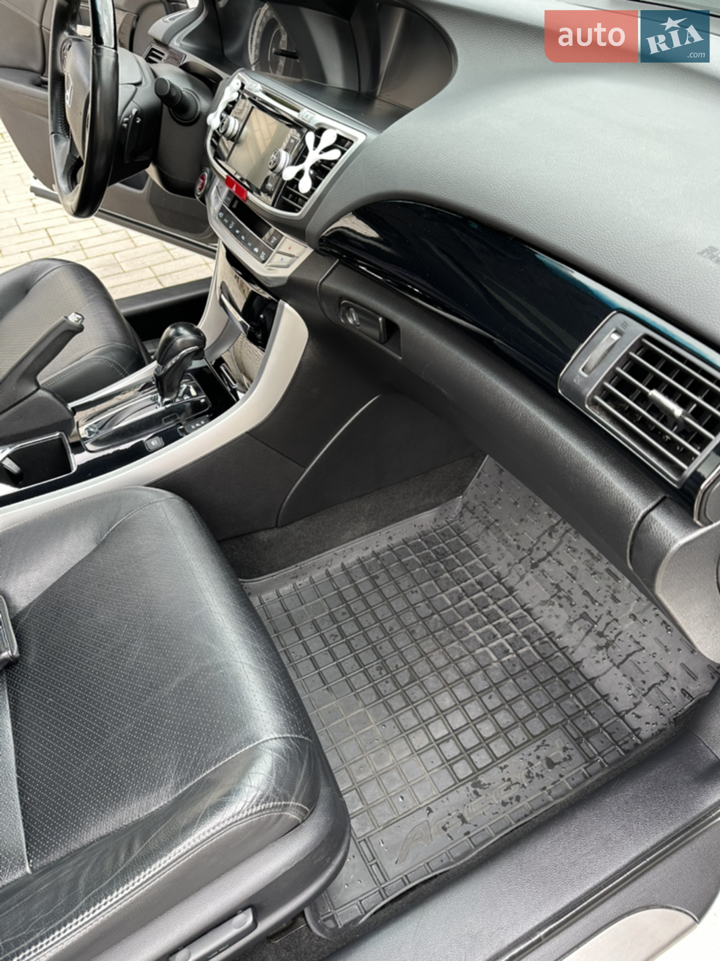 2013 Honda Accord - мініатюра 72