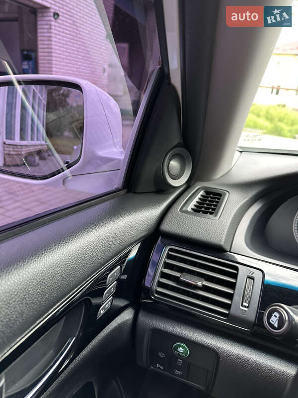 Седан Honda Accord 2013 в Долині