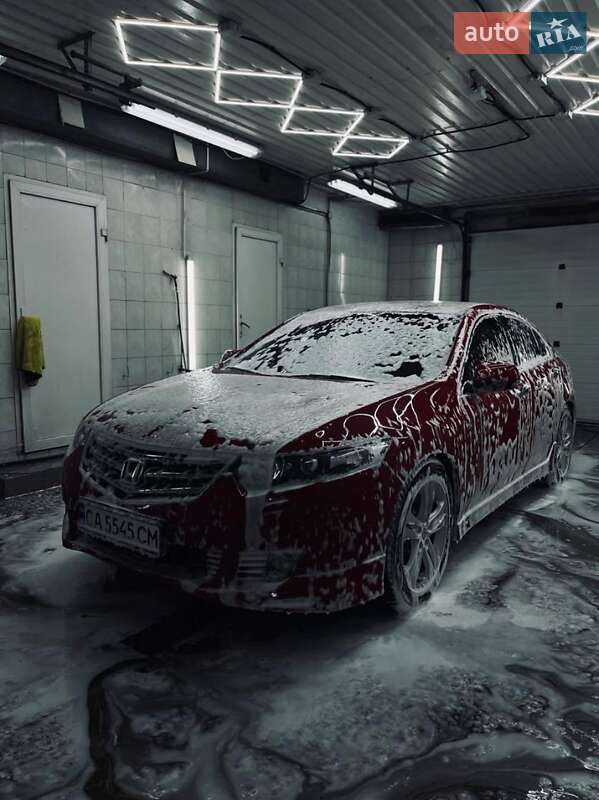 Седан Honda Accord 2010 в Черкассах