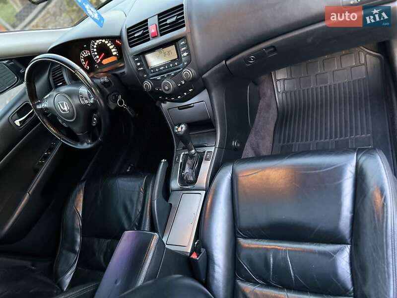 Седан Honda Accord 2006 в Харькове