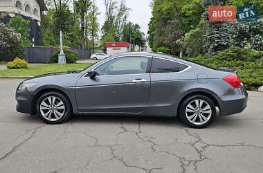 Купе Honda Accord 2012 в 