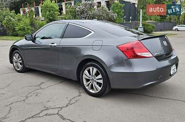 Купе Honda Accord 2012 в 