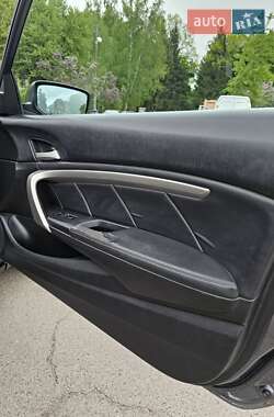 Купе Honda Accord 2012 в 