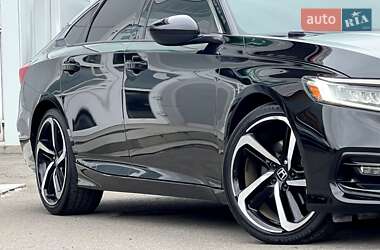 Седан Honda Accord 2020 в 