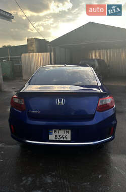 Купе Honda Accord 2013 в 
