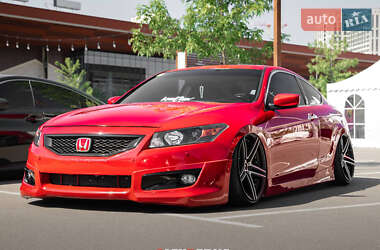 Купе Honda Accord 2008 в Києві