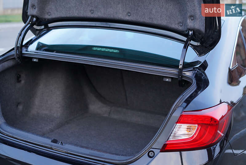 Седан Honda Accord 2017 в Одесі