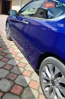 Купе Honda Accord 2014 в 