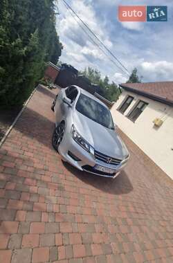 Седан Honda Accord 2013 в Полтаве