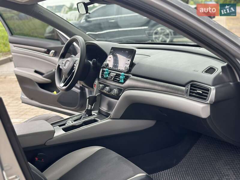 Седан Honda Accord 2019 в Стрые фото 32 Седан Honda Accord 2019 в Стрые