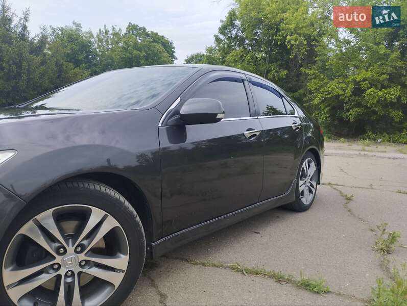 Седан Honda Accord 2012 в Первомайську