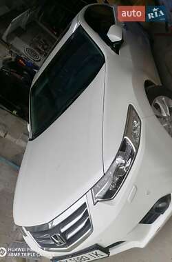 Седан Honda Accord 2014 в Ровно