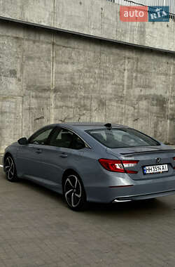 Седан Honda Accord 2022 в 