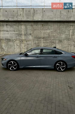 Седан Honda Accord 2022 в 