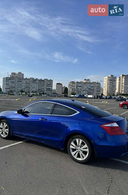 Купе Honda Accord 2008 в 